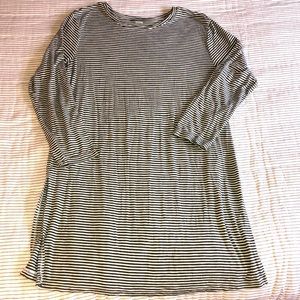 LUXE old navy olive green striped tunic shirt